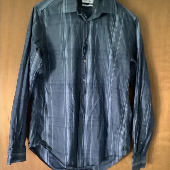 Calvin Klein Long Sleeve Button Down Shirt - Picture 4 of 4